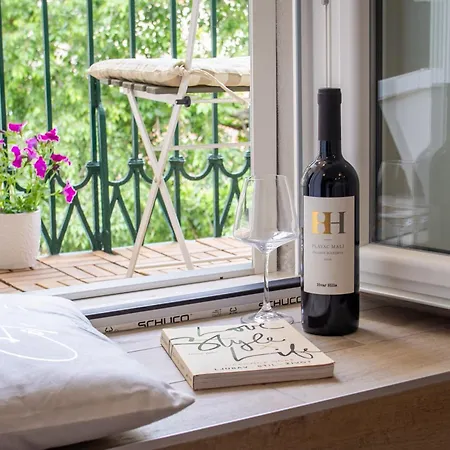 Luxury Lifestyle Vendégház 3*