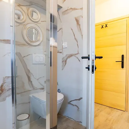 Luxury Lifestyle Гостьовий будинок